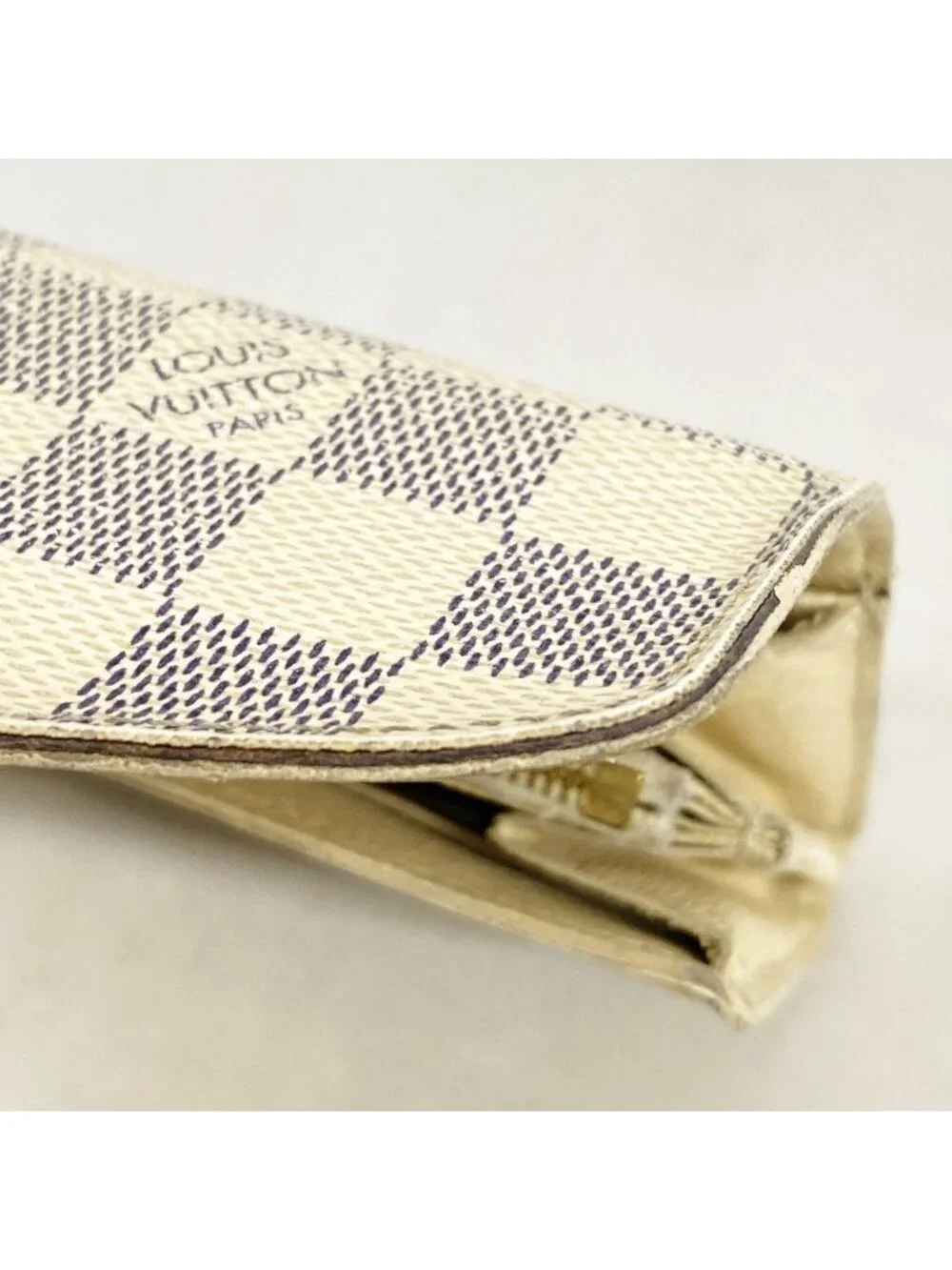 Louis Vuitton Wallet Damier Azur Portefeuille Sarah White